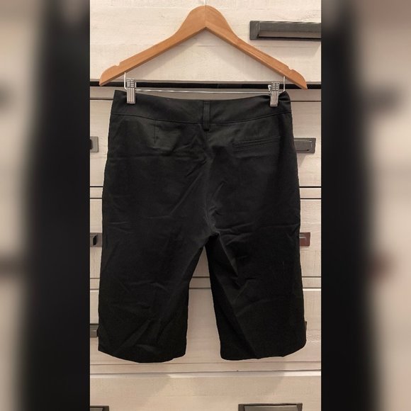 Next Midi Shorts - Picture 2 of 3